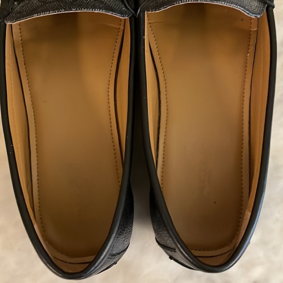 COACH-Olive-Black Loafers-Size-9 - Picture 7 of 12